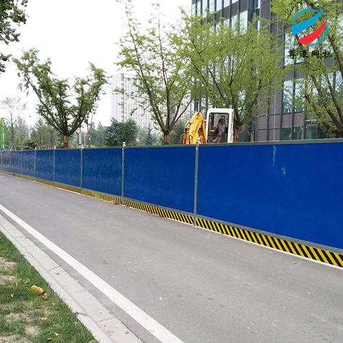 武汉市政工程围挡尊迈工地仿真草皮围挡工程临时建筑工地施工围挡施工